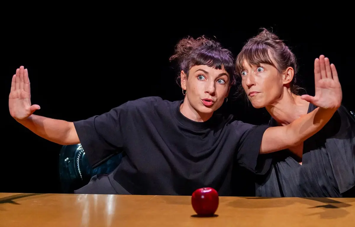 La pomme empoisonnée