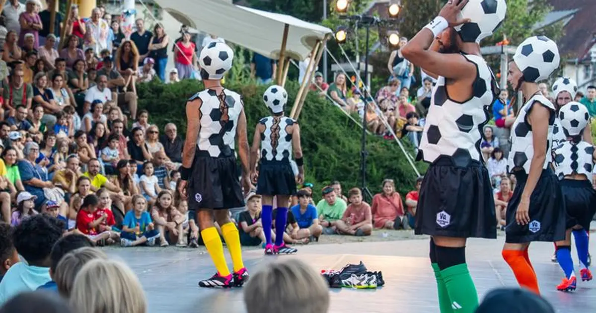 Spectacle - GOAL fantaisie pour passement de jambes