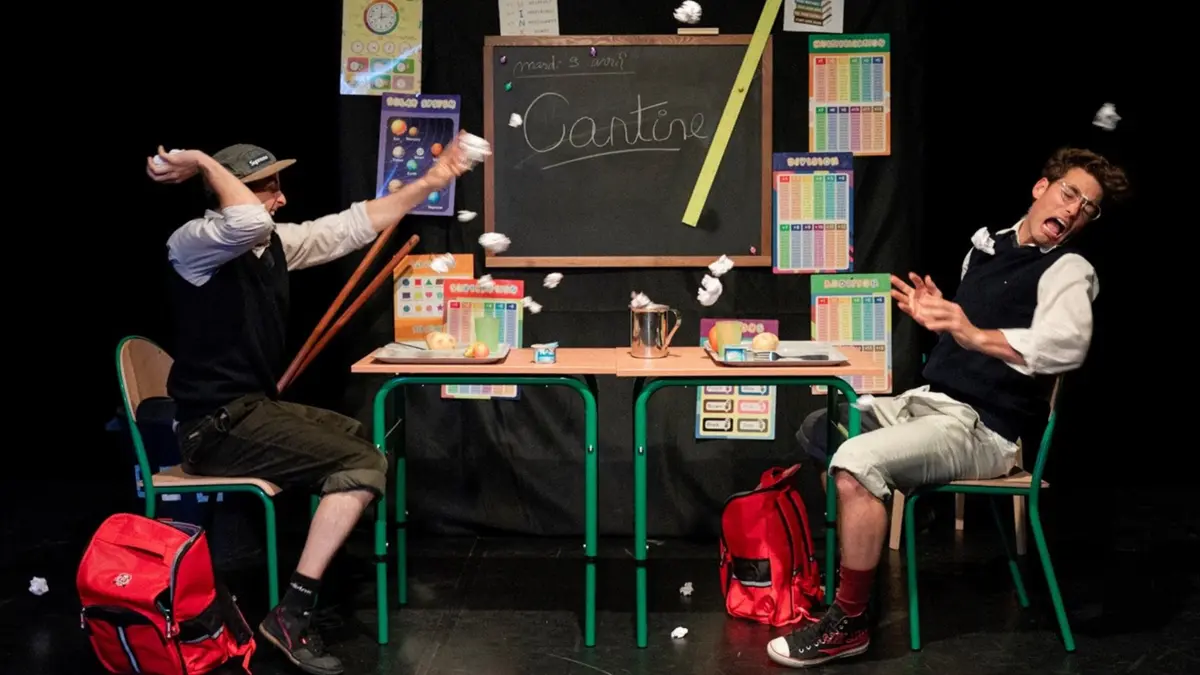 Spectacle - Le cartable rouge