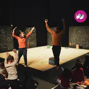 Spectacle LSF de Marc Lacourt « Pourquoi un arbre est une poule ? » Festival PULSE