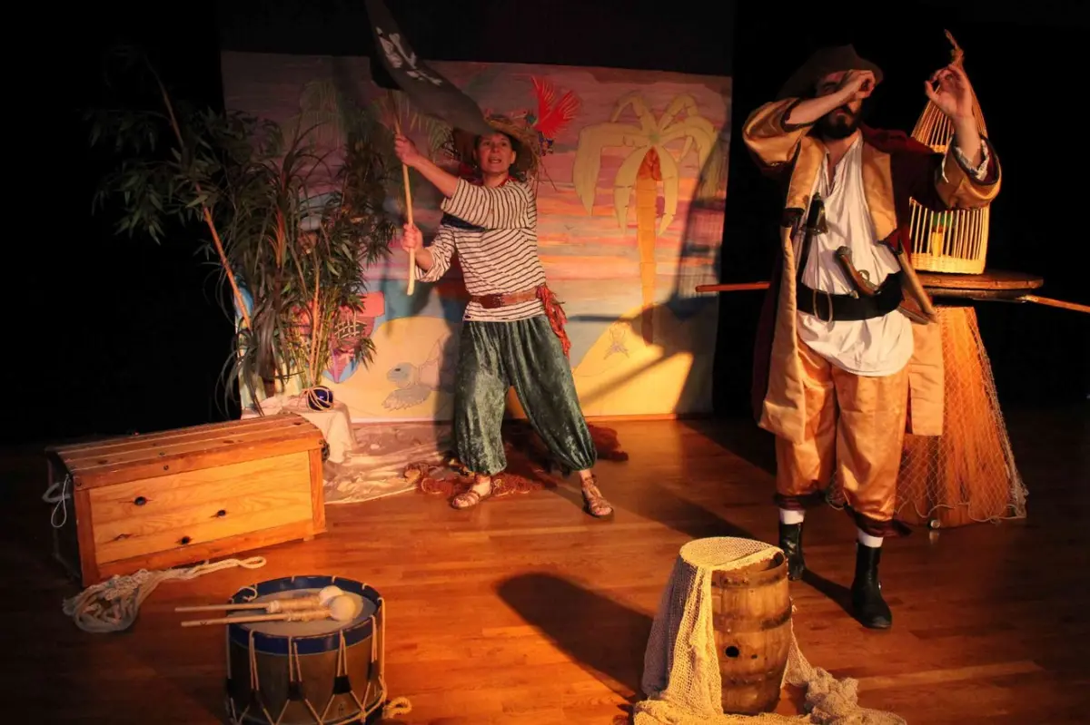 Spectacle pour enfants « Les aventures du pirate Barbe-en-Vrac »