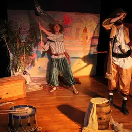 Spectacle pour enfants « Les aventures du pirate Barbe-en-Vrac »