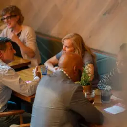 Speed dating chic  Célibataires + 50 ans