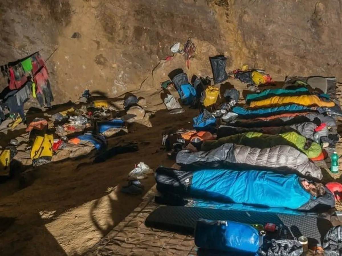 Spéléologie d'exception : passez une nuit dans une grotte