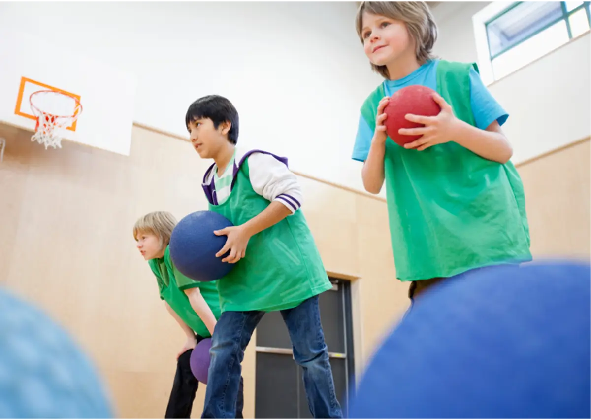 Sport en familles : Balle au prisonnier et jeux de ballon