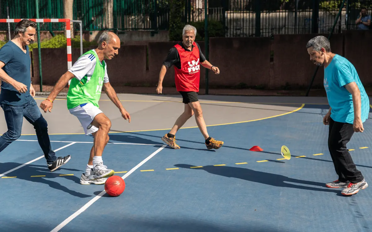 Sport seniors en plein air : Walking Football par la FSGT