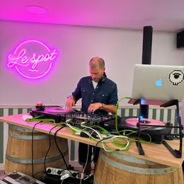 Spot Night By Little G