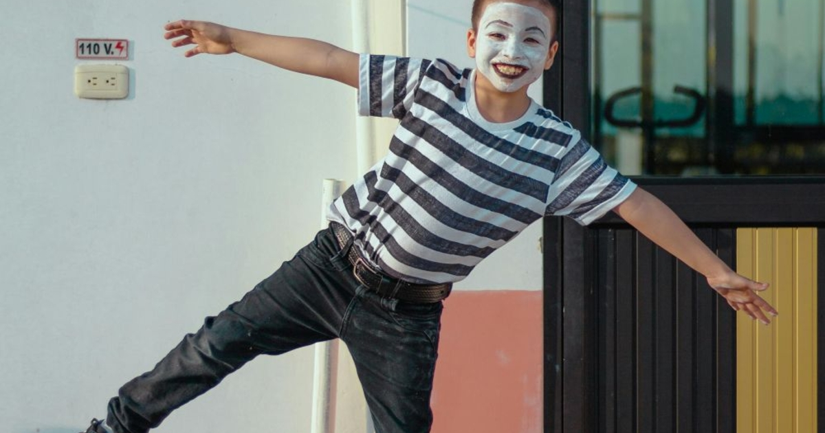 Stage d'initiation au mime théâtral pour enfants