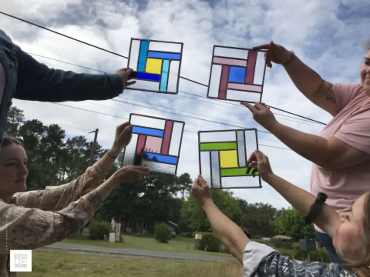 Stage d'initiation au vitrail à Lugos (33)