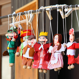 Stage de fabrication de marionnettes pour enfants