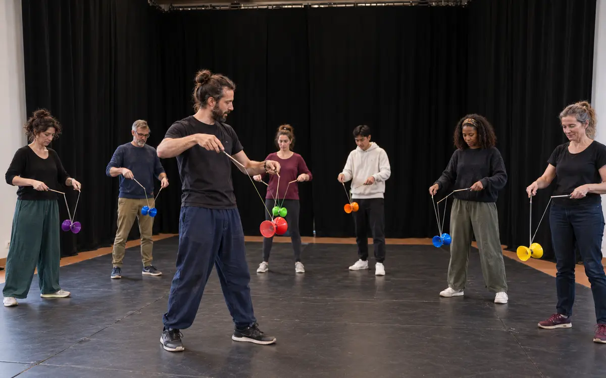 Stage de jonglage - Adultes : initiation au diabolo