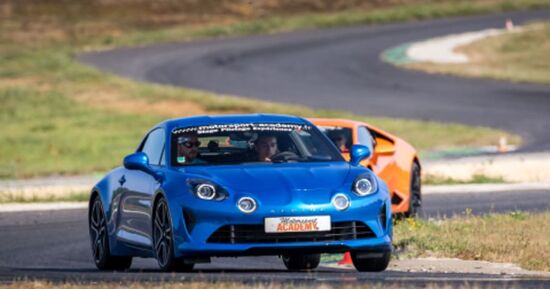 Stage de pilotage Alpine A110 au Circuit de Mornay (23)
