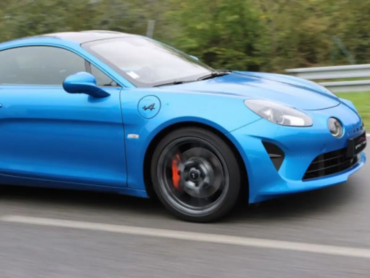 Stage de pilotage Alpine A110S, Circuit de la Ferté Gaucher (77)