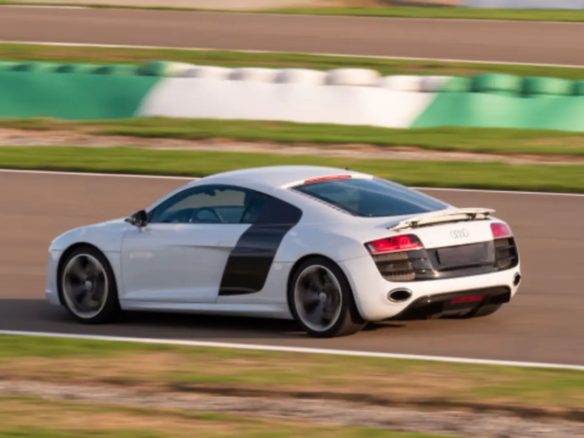 Stage de pilotage Audi R8 V10, Circuit de Ladoux (63)