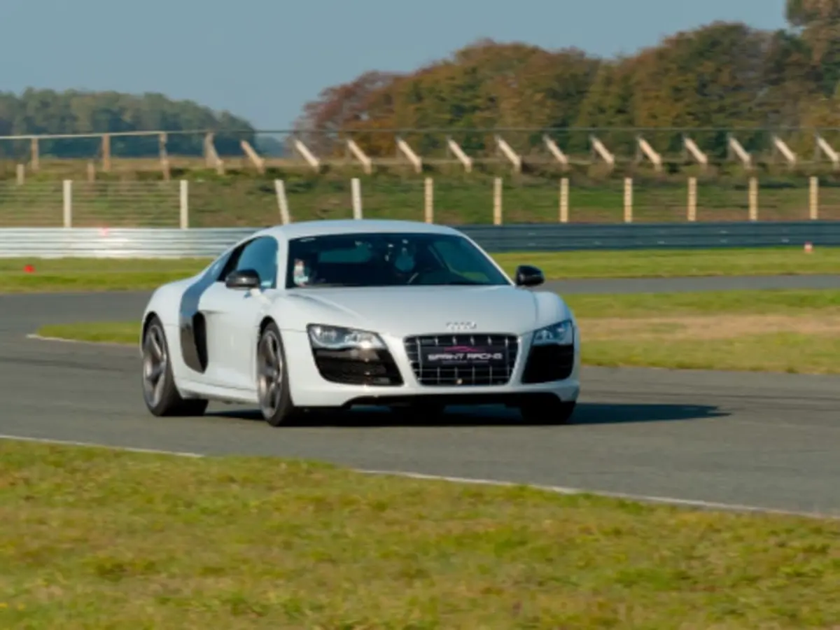 Stage de pilotage Audi R8 V10, Circuit de Mirecourt (88)