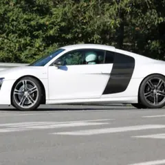 Stage de pilotage Audi R8 V10, Circuit de Nogaro (2.2km)
