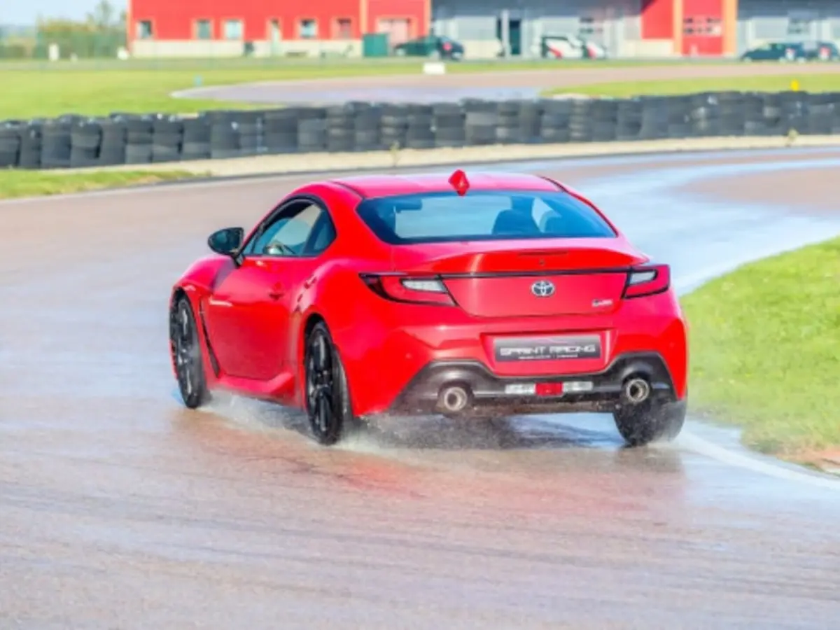 Stage de pilotage drift Toyota GR86 La Ferté Gaucher (77)