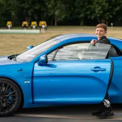 Stage de Pilotage enfant en Alpine A110 près de Rouen (27)
