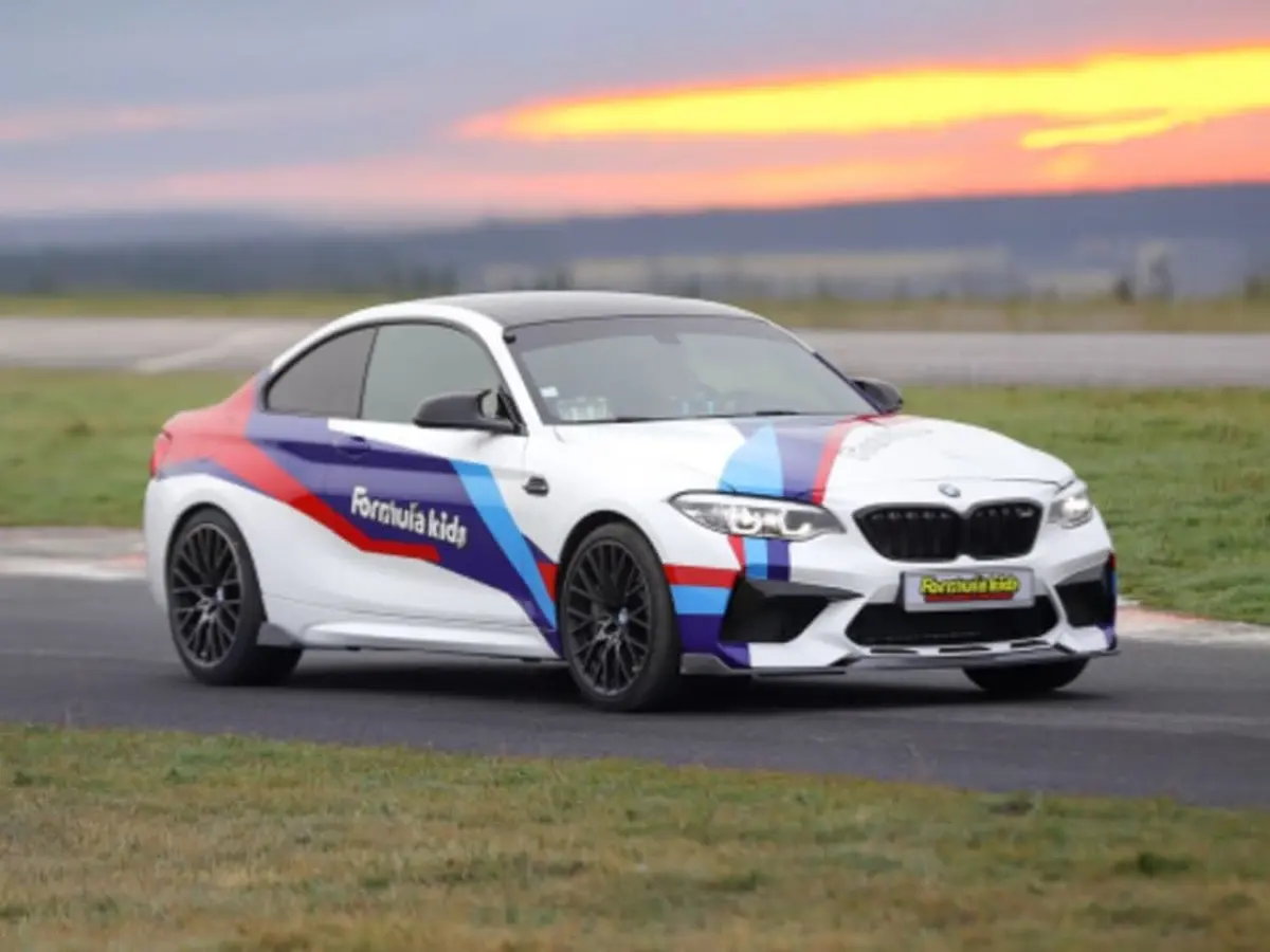 Stage de Pilotage Enfant en BMW M2 au circuit Géoparc (88)