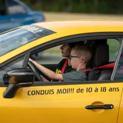 Stage de Pilotage enfant en Clio 4 RS à Réau (77)