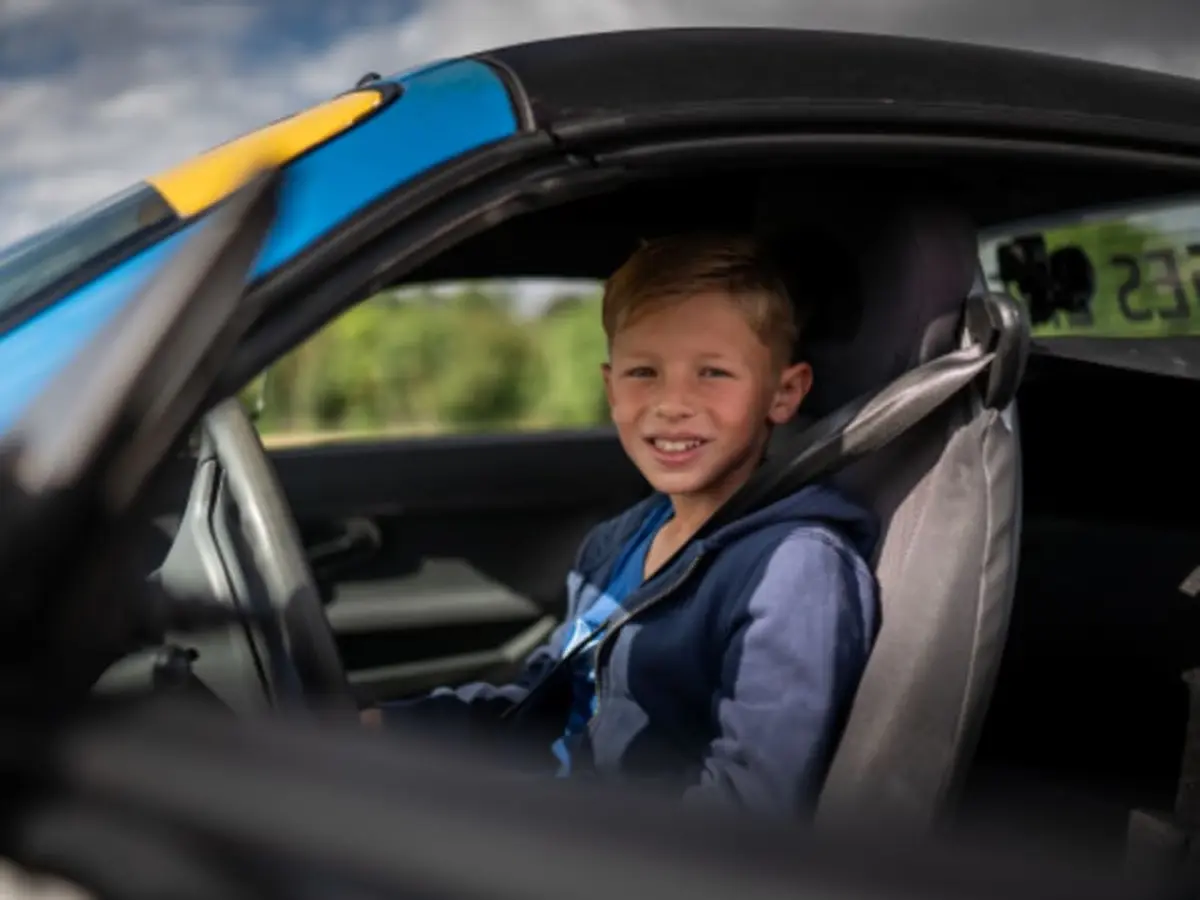 Stage de Pilotage enfant en Smart Roadster près de Lyon (01)