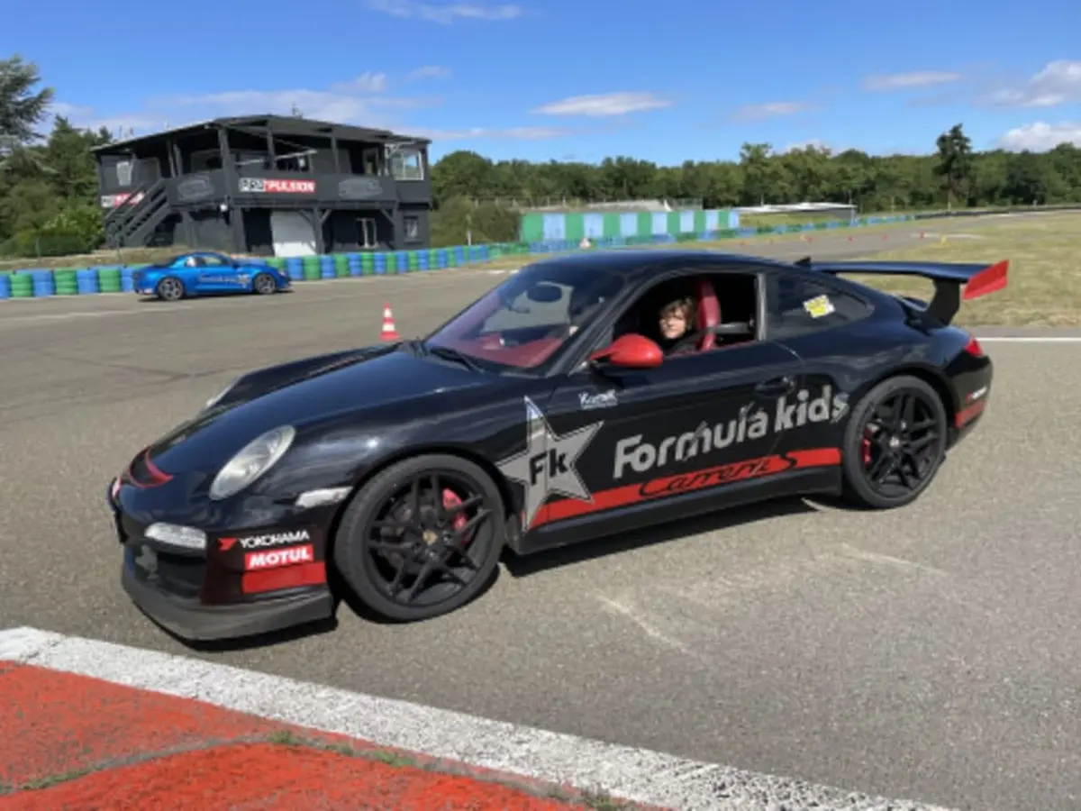 Stage de Pilotage Enfant Porsche/Ferrari près de Metz (54)