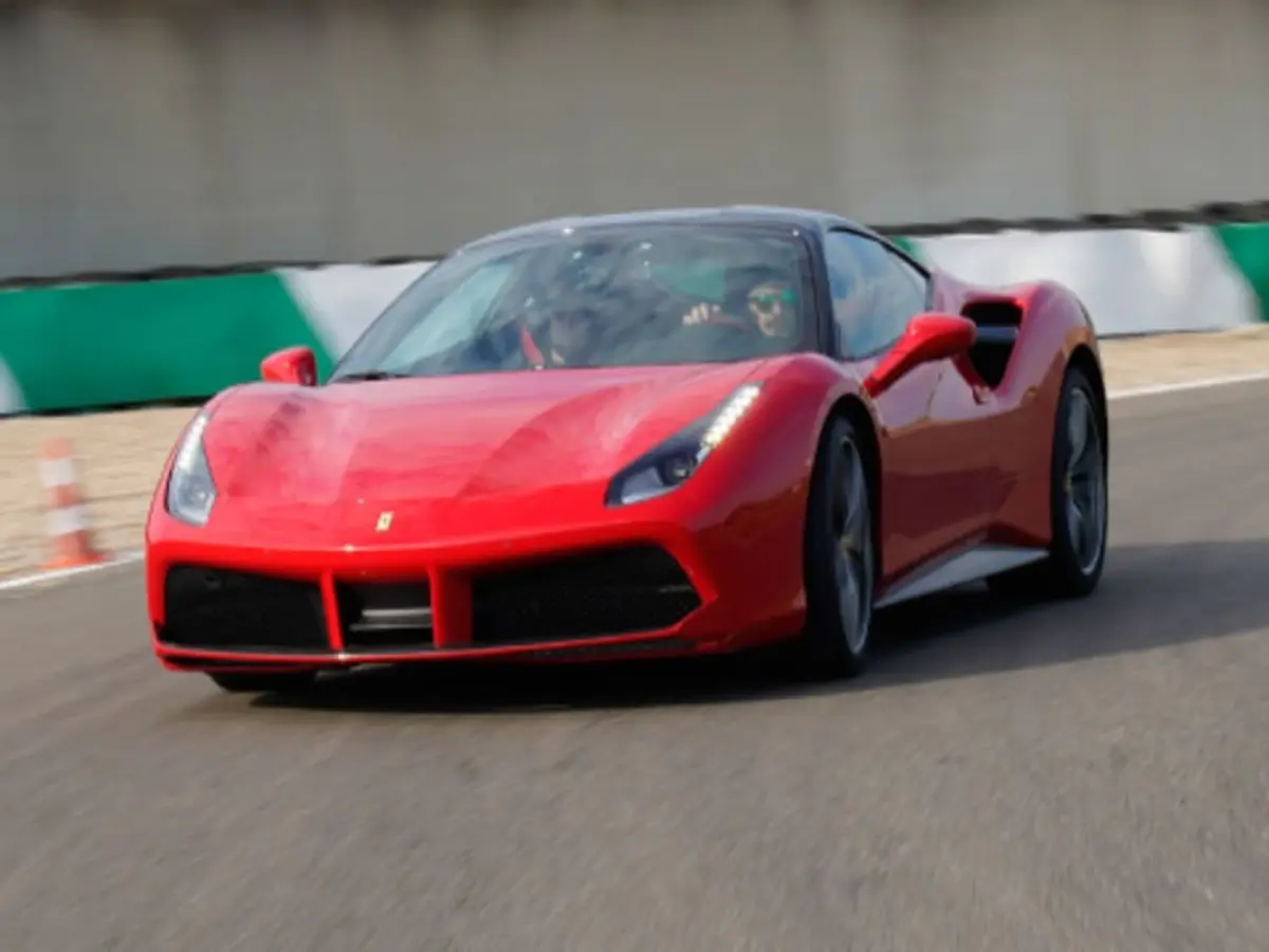 Stage de pilotage Ferrari 488 GTB, Circuit de Folembray (02)