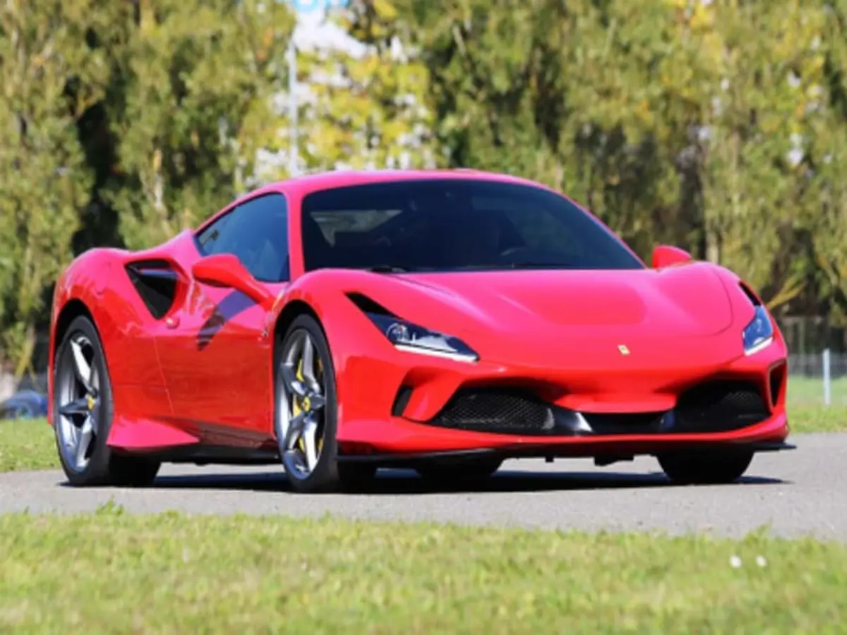 Stage de pilotage Ferrari F8 Tributo à Croix-en-Ternois