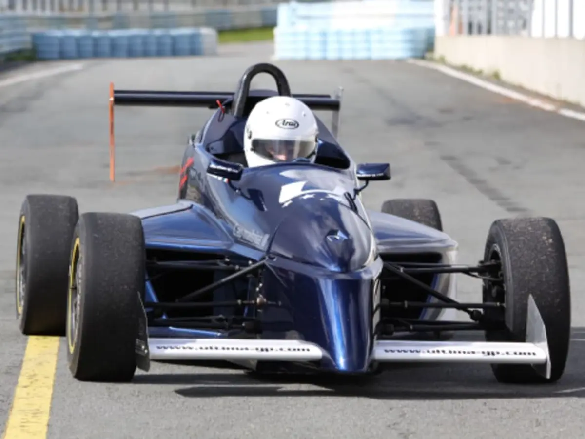 Stage de pilotage Formule Renault, Circuit de Folembray (02)