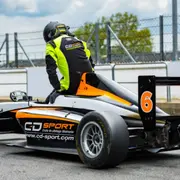 Stage de pilotage monoplace Formule 4 au circuit du Laquais