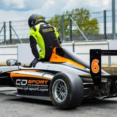 Stage de pilotage monoplace Formule 4 au circuit du Laquais