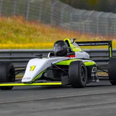 Stage de pilotage monoplace Formule 4 au circuit de Lédenon