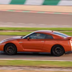 Stage de pilotage Nissan GTR, Circuit de Lohéac (35)