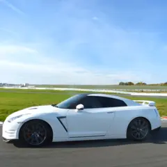 Stage de pilotage Nissan GTR, Circuit des Ecuyers (02)