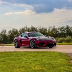 Stage de pilotage Porsche Cayman GT4 RS au Stadium d'Abbeville