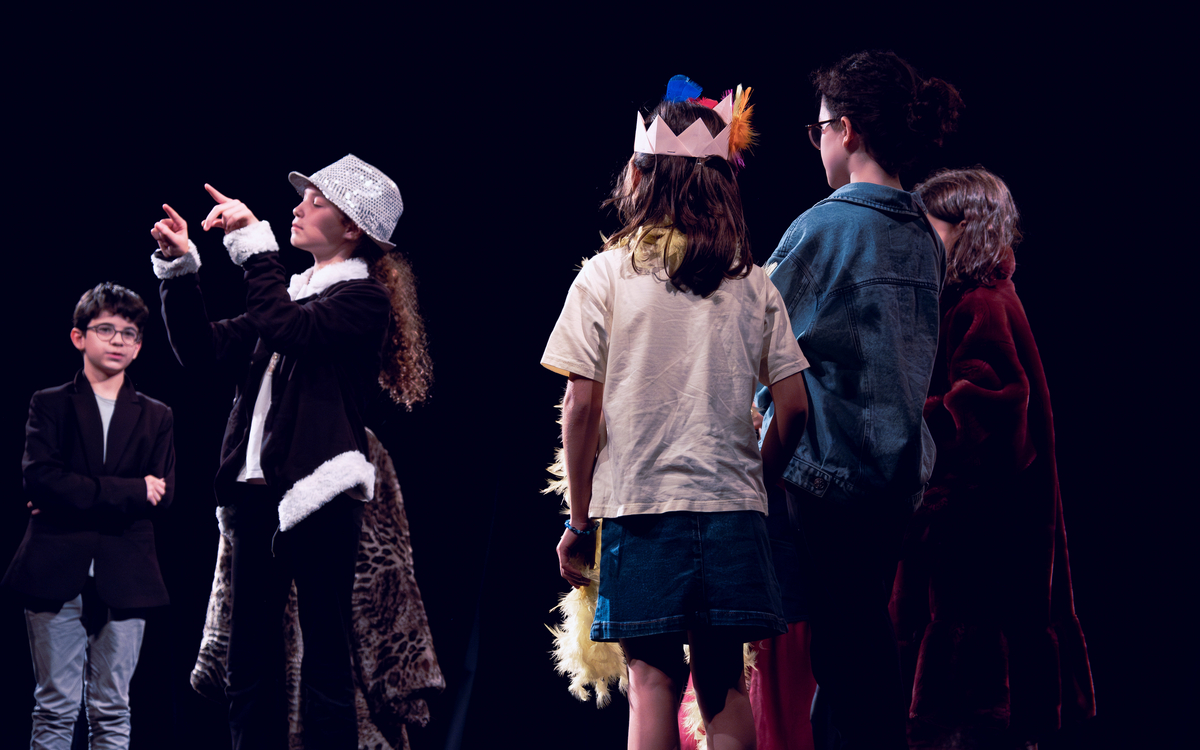 Stage de théâtre et droits des enfants