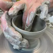 11 idées de sorties dans les Hauts-de-Seine ce week-end du 27 au 29 mars, d'Artus à Paris La Défense Arena jusqu'aux danses celtiques d'Irish Celtic à Boulogne-Billancourt