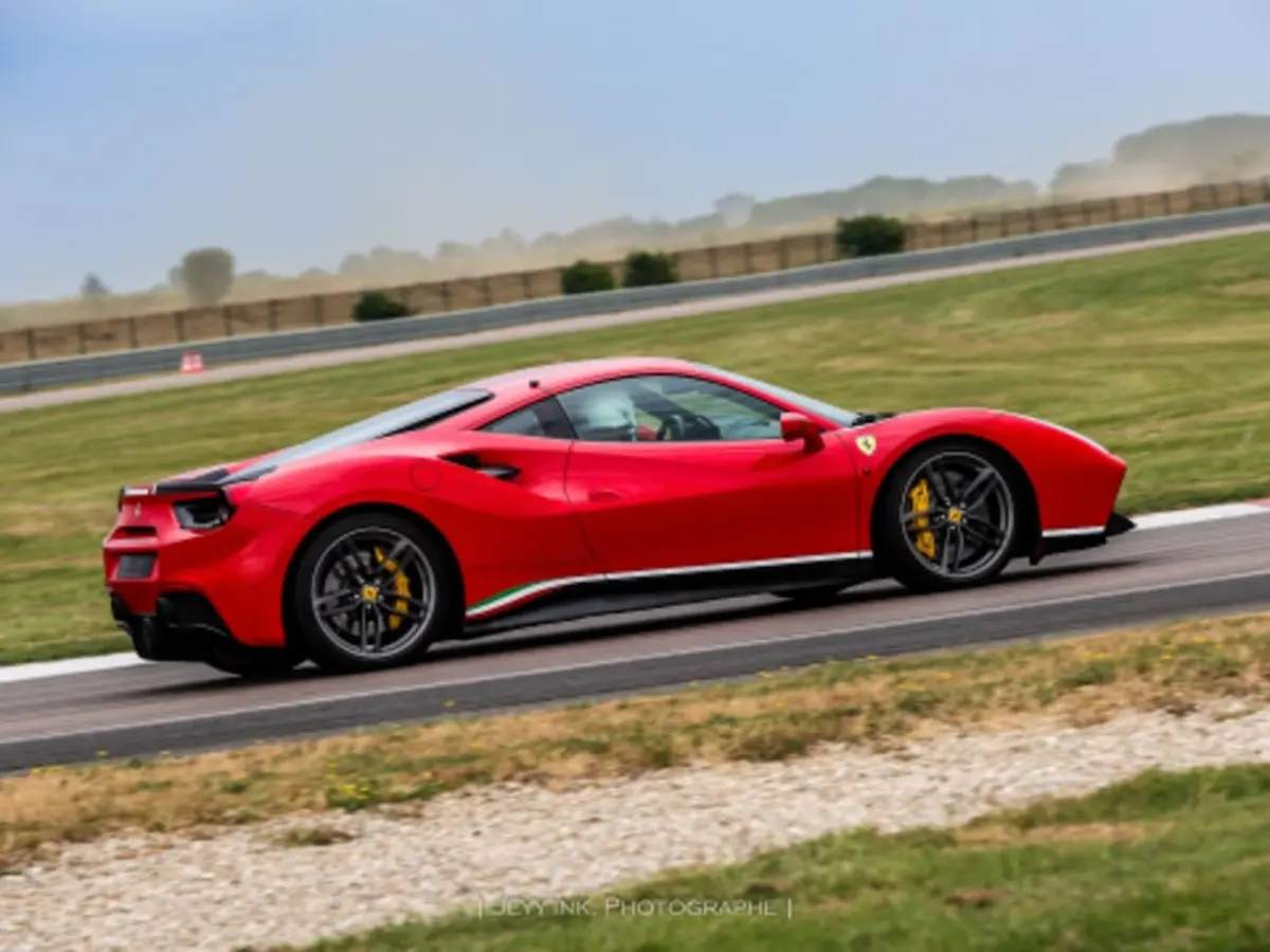 Stage duo Porsche Cayman S718+Ferrari 488 circuit de Magny-Cours