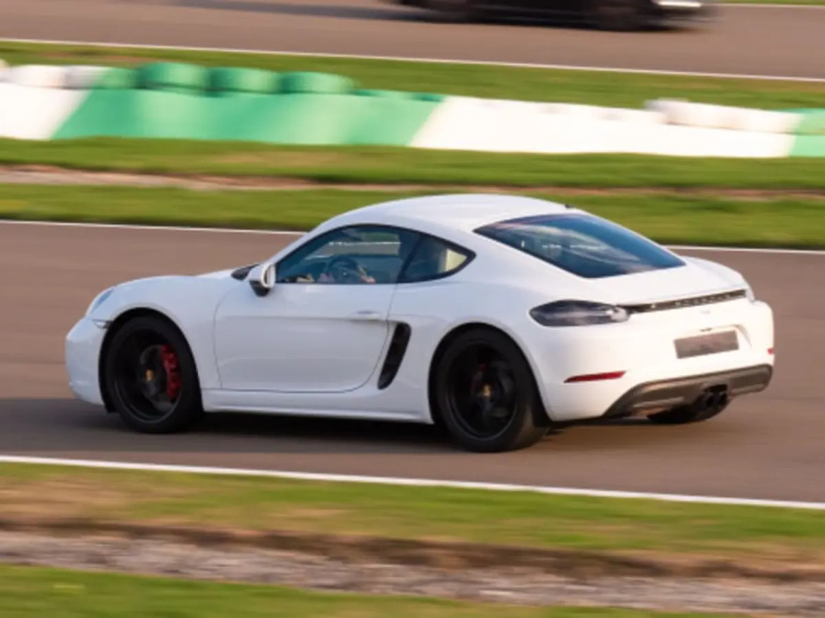 Stage duo Porsche Cayman S718+Ferrari 488, Circuit Pont l'Evêque