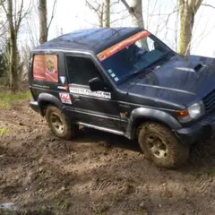 Stage Journée de pilotage 4x4 en off-road près de Lyon