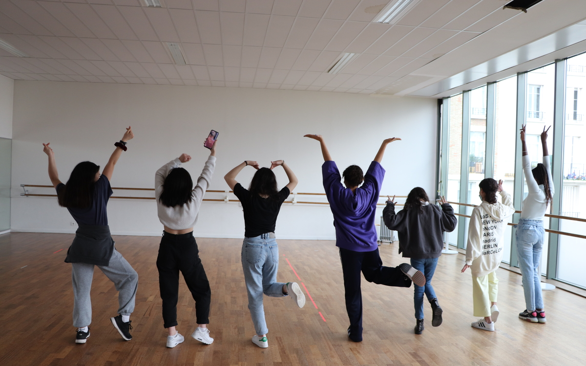 stage K-pop 11-17 ans au centre Paris Anim' Point du Jour