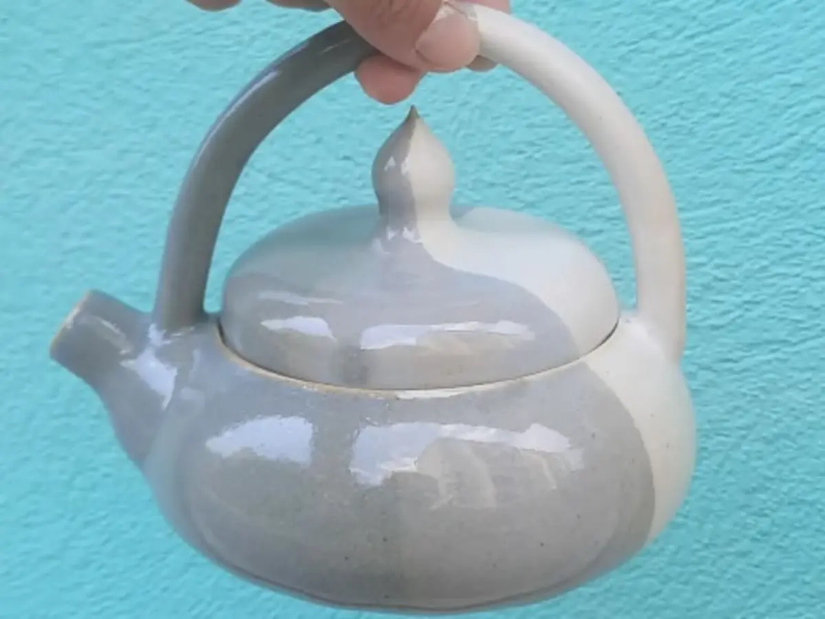 Stage modelage de votre vaisselle à Marseille 9ème