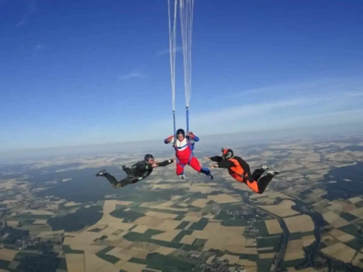 Stage parachutisme PAC proche d'Auxerre (89)