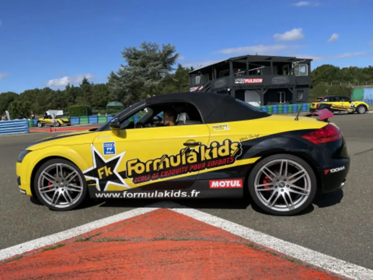 Stage Pilotage Enfant en Audi TT à Dreux (28)