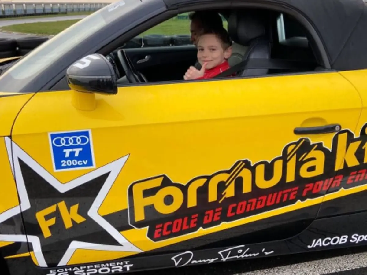 Stage Pilotage Enfant en Audi TT à Le Luc (83)