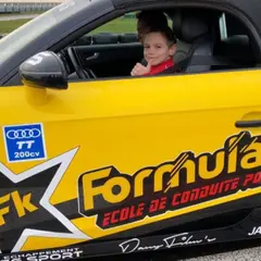 Stage Pilotage Enfant en Audi TT à Le Luc (83)