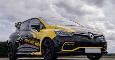 Stage Pilotage Enfant en Clio IV RS &agrave; Magny-Cours (58)