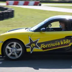 Stage Pilotage Enfant en Porsche Cayman au Circuit Géoparc (88)