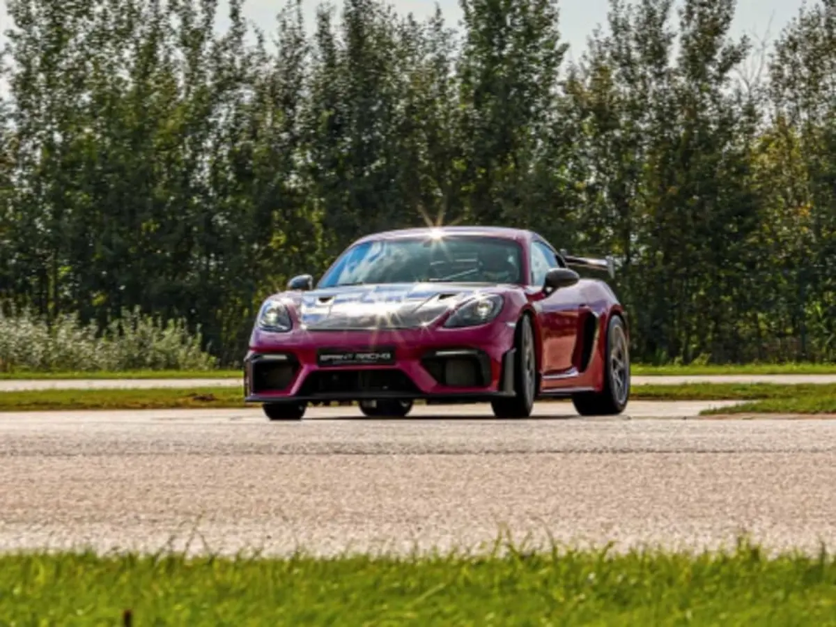 Stage pilotage Porsche Cayman GT4 RS, Circuit St-Laurent de Mure