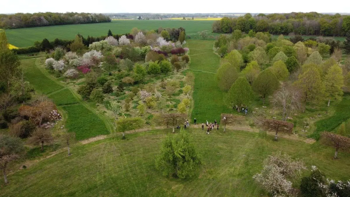 Stage Réussir l'aménagement paysager autour de sa maison, dans le contexte climatique actuel à l'Arboretum de la Petite Loiterie à Monthodon - Le Sentier